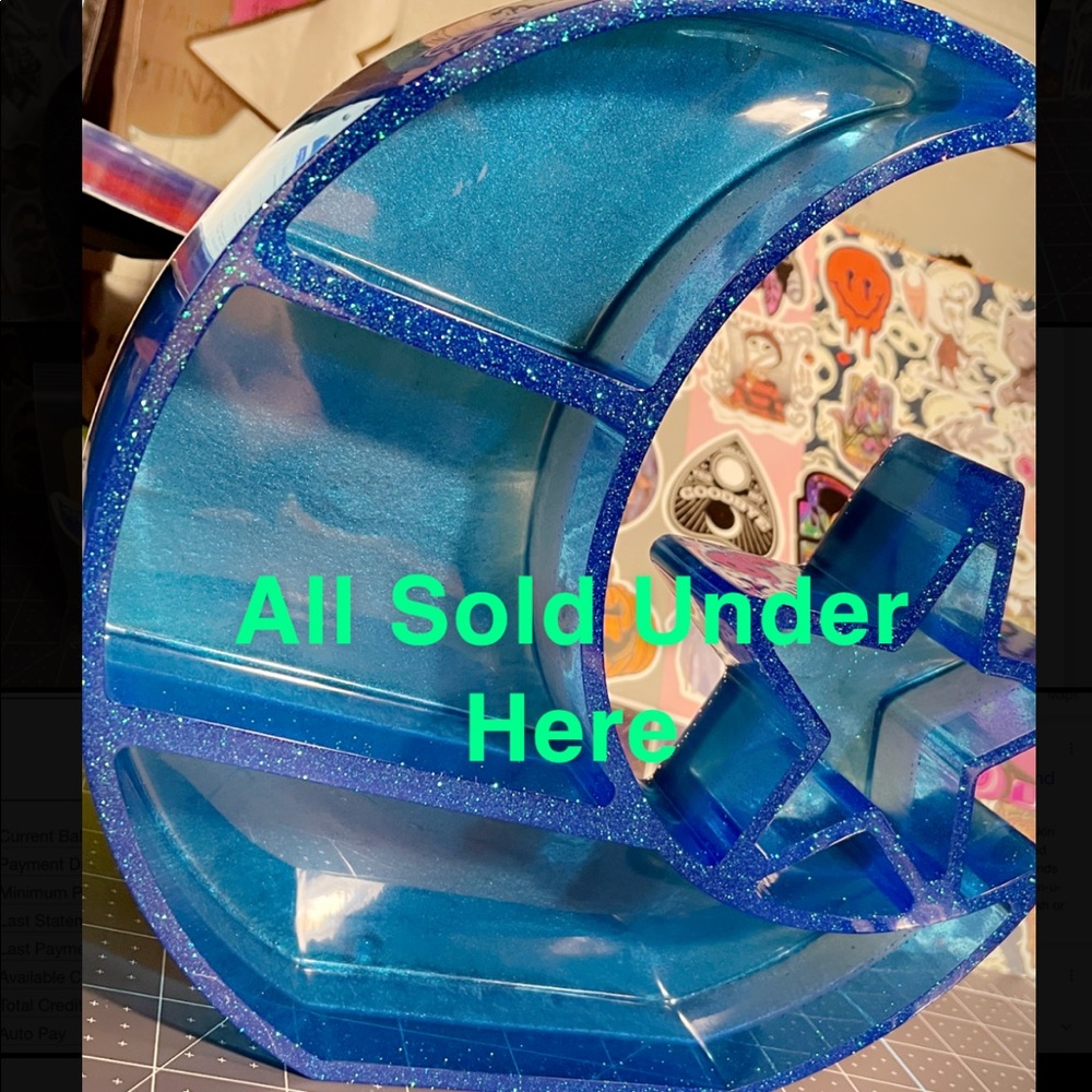 All sold🥰